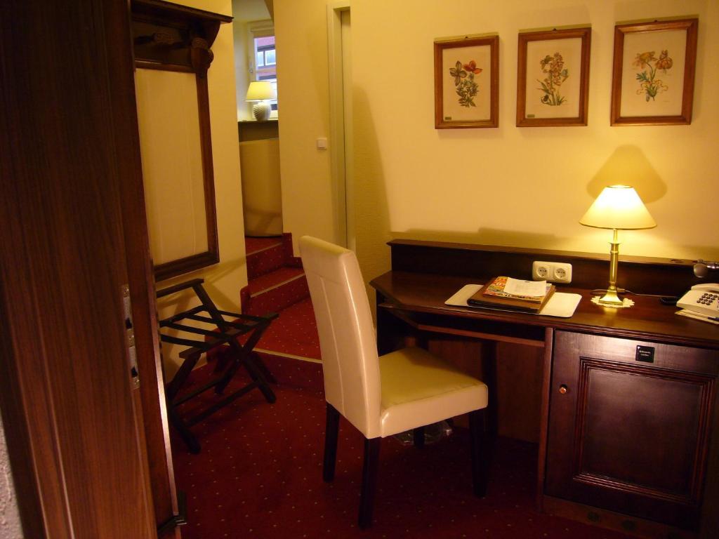 Klassik Hotel Am Tor Weiden in der Oberpfalz Habitación foto