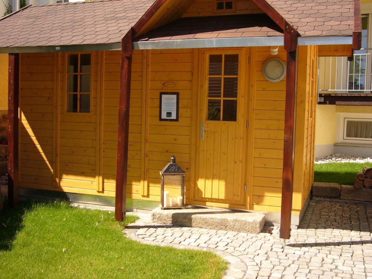 Klassik Hotel Am Tor Weiden in der Oberpfalz Exterior foto